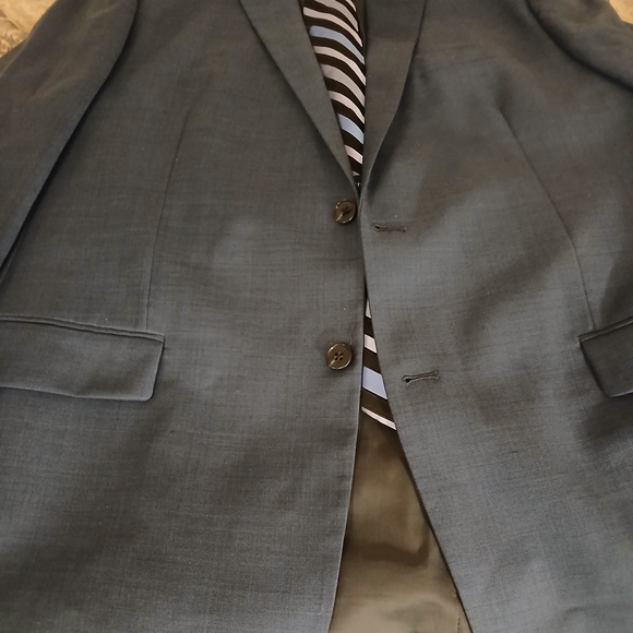 Men's Suit Jackets. - Picture 2 of 9